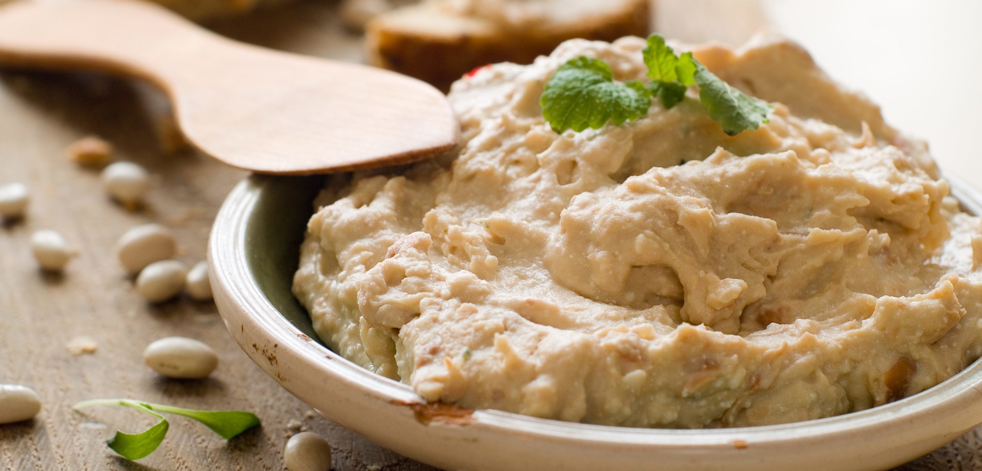 Hummus di ceci un tocco orientale nella nostra estate in cucina Green.it