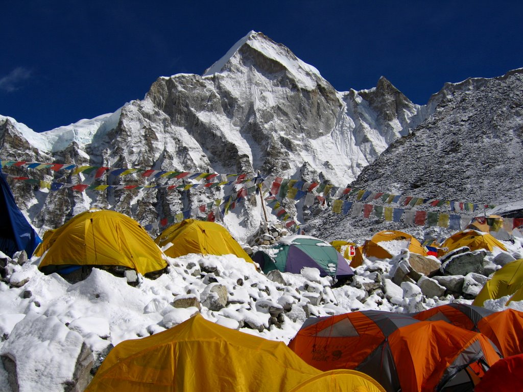 Campo base sull'Everest