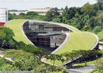 Il nuovo edificio dell'università di Singapore