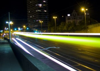 Glowing Lines in Olanda