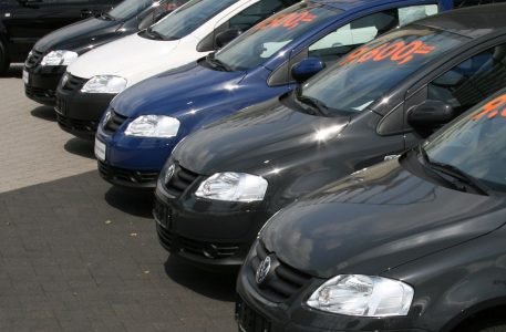 Alcune auto in venditaAlcune auto in vendita