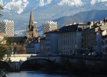 Una veduta su Grenoble (foto: www.grenoble.fr)