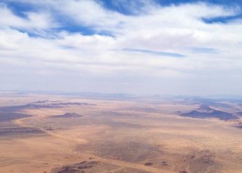 Il deserto del Sahara visto dall'alto (foto. http://www.vfrmagazine.net/)