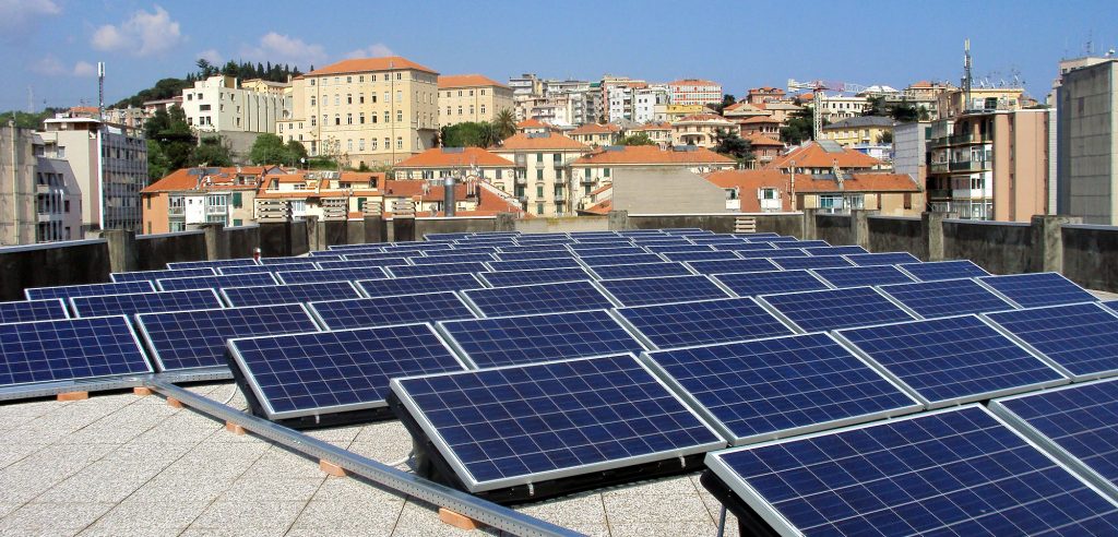 Pannelli fotovoltaici (foto: stmelchiorri.it)