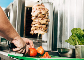 preparazione del kebab