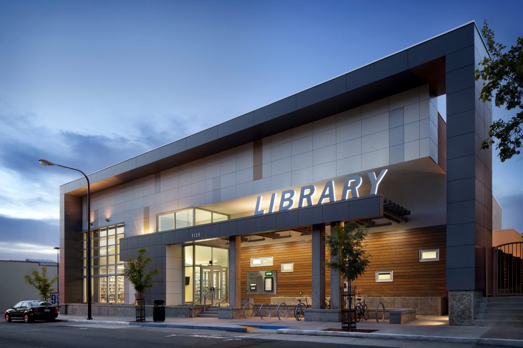 WestBerkeleyLibrary_David_Wakely_Exterior_Night