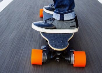 skateboard elettrico