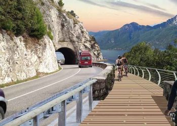 Pista ciclabile lago di Garada