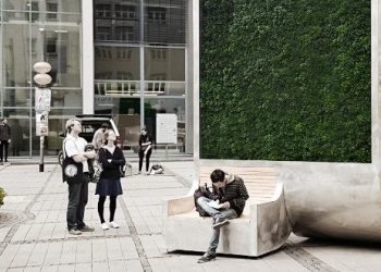 Una soluzione per l'inquinamento: la panchina “verde” CityTree