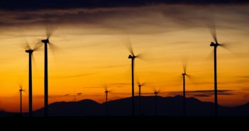 Il futuro delle energie rinnovabili: sfide ed opportunità il futuro delle energie rinnovabili