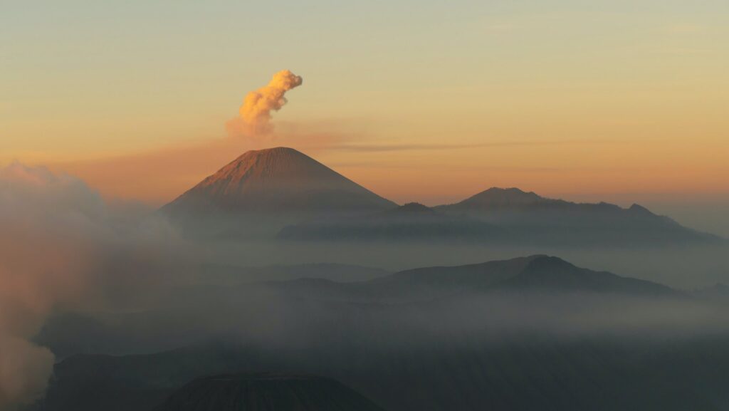 Quanto inquina l'eruzione di un vulcano?