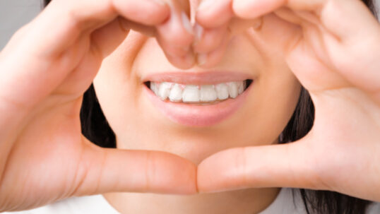 apparecchio dentale rimovibile