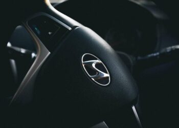 cruscotto auto elettrica