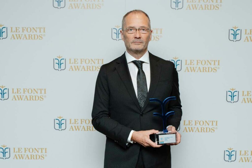 Enrico Tasca, direttore di Equity Group, vince Le Fonti Awards 2026 nel settore Energy e Utilities