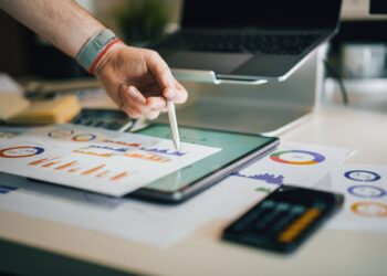 Reporting di sostenibilità nel 2026: tra semplificazione europea e ritirata americana