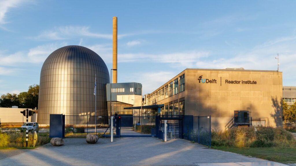 Nuove centrali nucleari in Italia: un reattore di ricerca moderno
